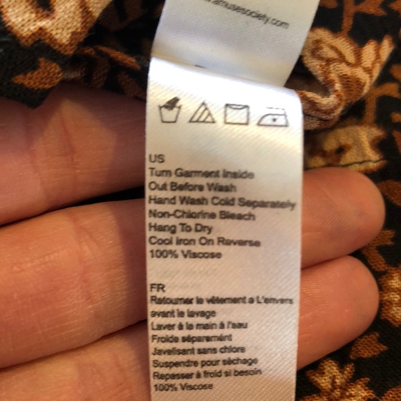 Amuse Society Brown Flowered Shorts Romper - Picture 7 of 7